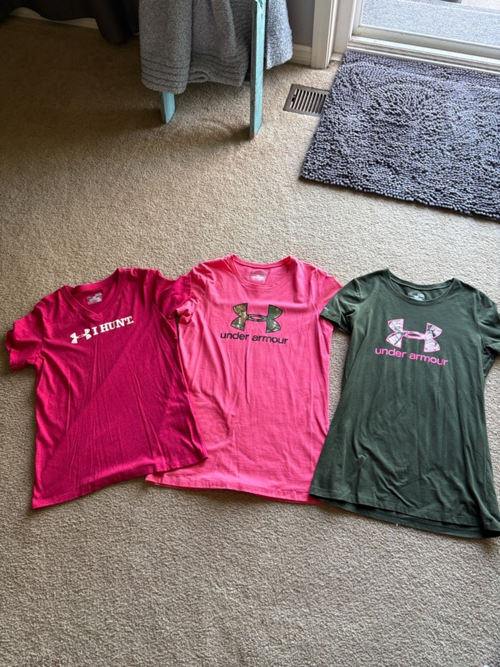 Under Armour women’s Pink & Green Short-Sleeve Logo Tees - Set of 3